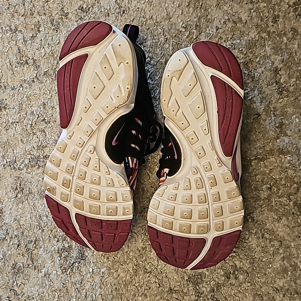 Colorful Kids Nike Prestos - Picture 4 of 4